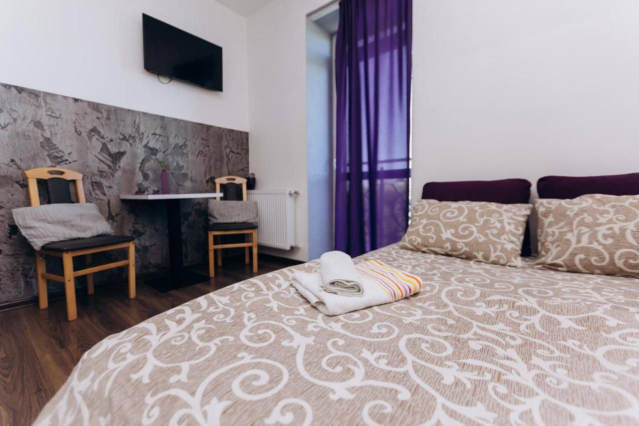 Нові Apartments Біля Жд Вокзалу Iwano-Frankiwsk Exterior foto