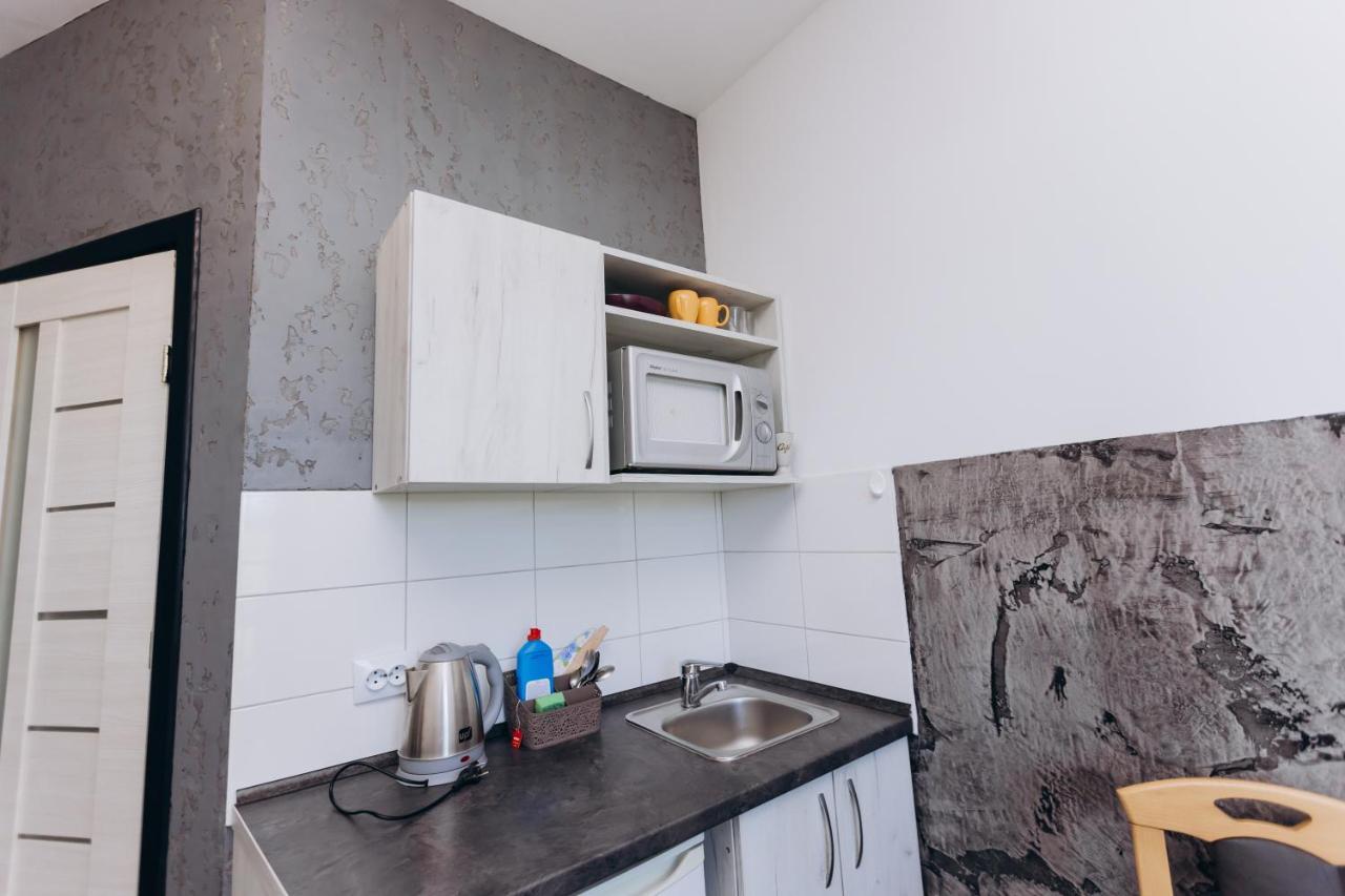 Нові Apartments Біля Жд Вокзалу Iwano-Frankiwsk Exterior foto